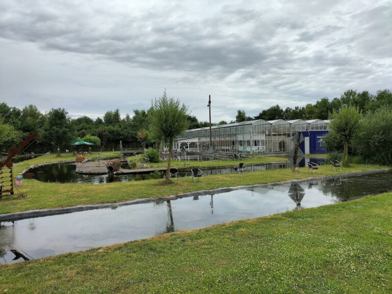 Hauptpreis: 1 Person angelt kostenlos