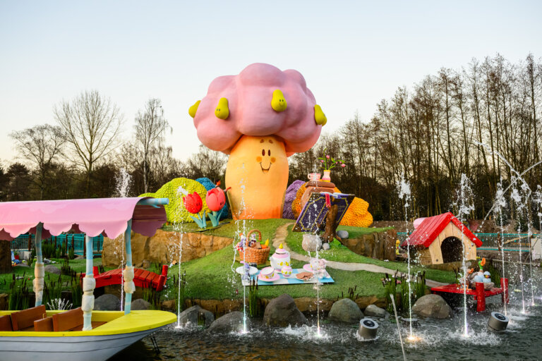 Third showcase image