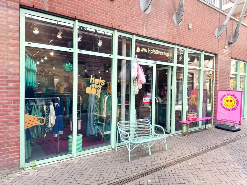 Main showcase image